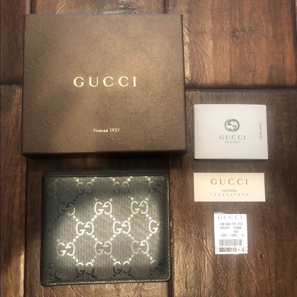 SOLD Gucci Imprimé Bifold Men’s Wallet